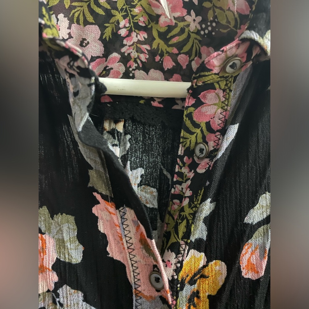 Free People Hold on to me floral L/S blouse, Small - Picture 8 of 14